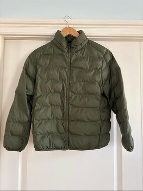 UNIQLO BOYS PUFFER JACKET SIZE 11/12